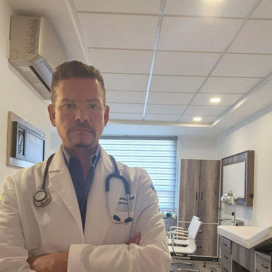 Fotografía de Dr. Luis Jaime Morales Liceaga, Médico general en Celaya, Guanajuato