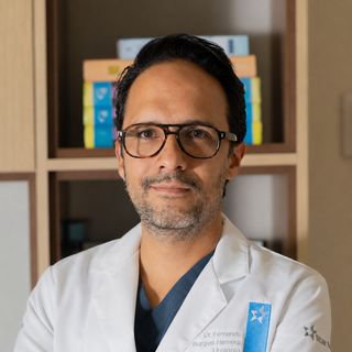 Fotografía de Dr. Fernando Burgos Herrera, Urólogo en Queretaro, Queretaro
