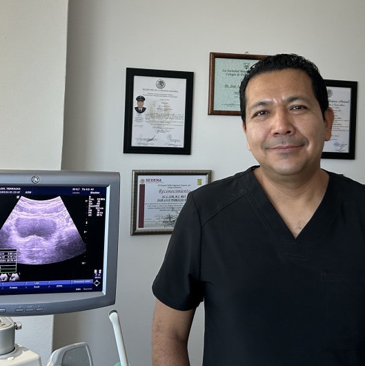 Fotografía de Dr. José Luis Terrazas Rios, Urólogo en Irapuato, Guanajuato
