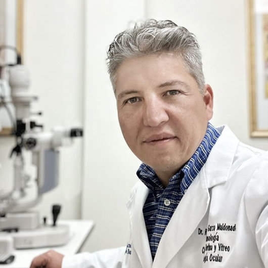 Fotografía de Dr. Ricardo Mauricio Garza Maldonado, Oftalmólogo en Monterrey, Nuevo Leon