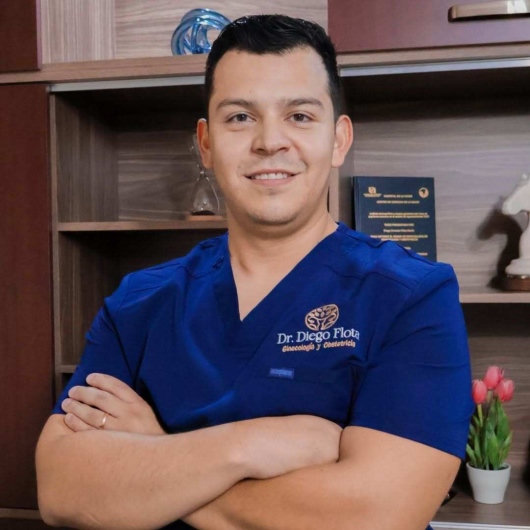 Fotografía de Dr. Diego Ernesto Flota Marin, Ginecólogo en Aguascalientes, Aguascalientes