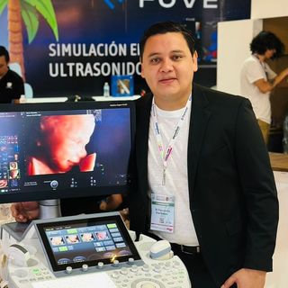Fotografía de Dr. Francisco Urias Romero, Ginecólogo en Ahome, Sinaloa