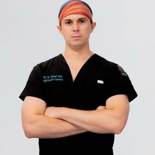 Fotografía de Dr. Israel Vela Martinez, Cirujano general en Torreon, Coahuila