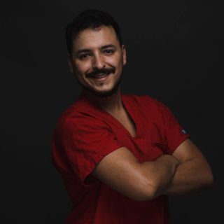Fotografía de Dr. Edgar Alán González Hernández, Médico general en Monterrey, Nuevo Leon