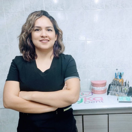 Fotografía de Dra. Cynthia Nalleli Carlos Garza, Dentista - Odontólogo en San Nicolas de los Garza, Nuevo Leon