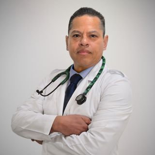 Fotografía de Dr. César Salas Mártir, Internista en Naucalpan de Juarez, Estado de Mexico