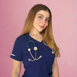 Fotografía de Dra. Alejandra Guzmán Medina, Pediatra en Tampico, Tamaulipas