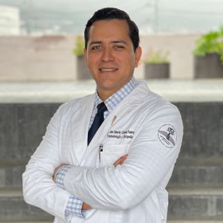 Fotografía de Dr. Juan Eduardo Cordova Fuentes, Traumatólogo en Monterrey, Nuevo Leon