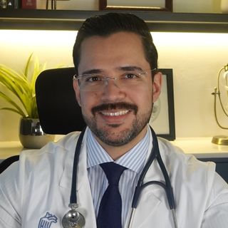 Fotografía de Dr. Hugo Vega Rosas, Cardiólogo en Hermosillo, Sonora