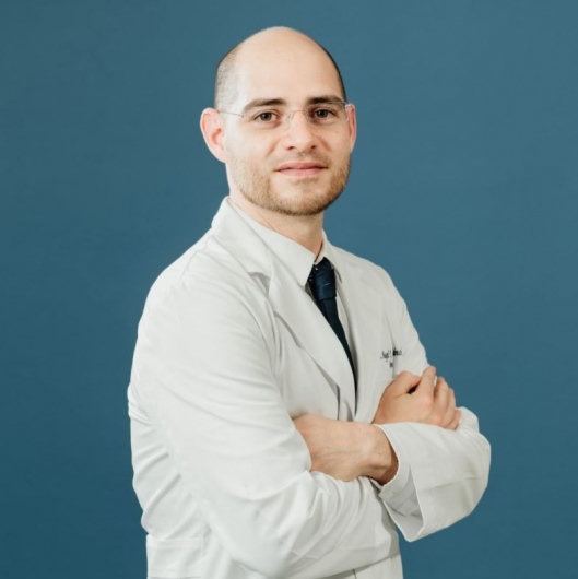 Fotografía de Dr. Ángel Eduardo Aguilar Sánchez, Neumólogo en Monterrey, Nuevo Leon