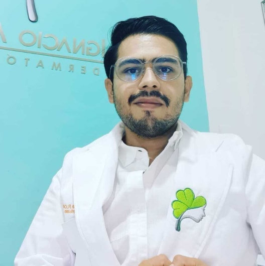 Fotografía de Dr. Juan Ignacio Alcocer Santoyo, Dermatólogo en Irapuato, Guanajuato