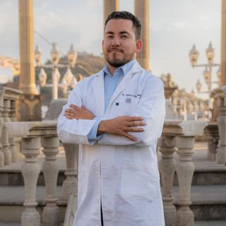Fotografía de Dr. Jesus Alfonso Pliego Bolaños, Internista en Pachuca de Soto, Hidalgo