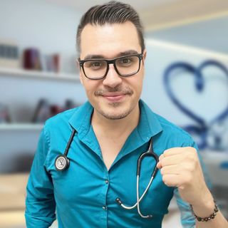 Fotografía de Dr. Mario Alberto Calvillo Castro, Médico familiar en Monterrey, Nuevo Leon