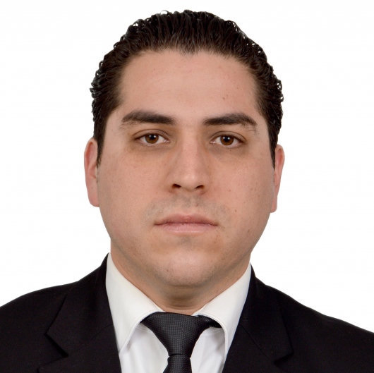 Fotografía de Dr. Emmanuel Medina Prado, Nefrólogo en Tijuana, Baja California