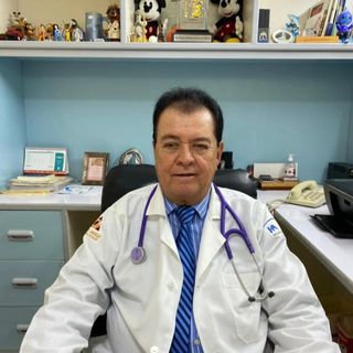 Fotografía de Dr. Jorge Santiago Guevara Torres, Pediatra en Culiacan, Sinaloa