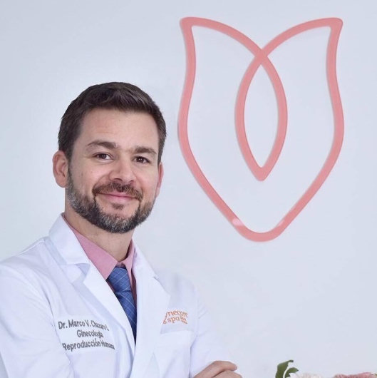 Fotografía de Dr. Marco Vinicio Chazaro Iwaya, Ginecólogo en Hermosillo, Sonora
