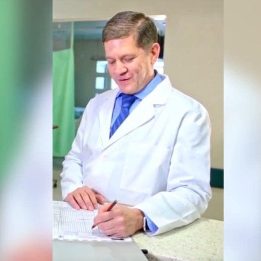 Fotografía de Dr. José Héctor Eduardo Almaraz Hernández, Médico general en Victoria, Tamaulipas