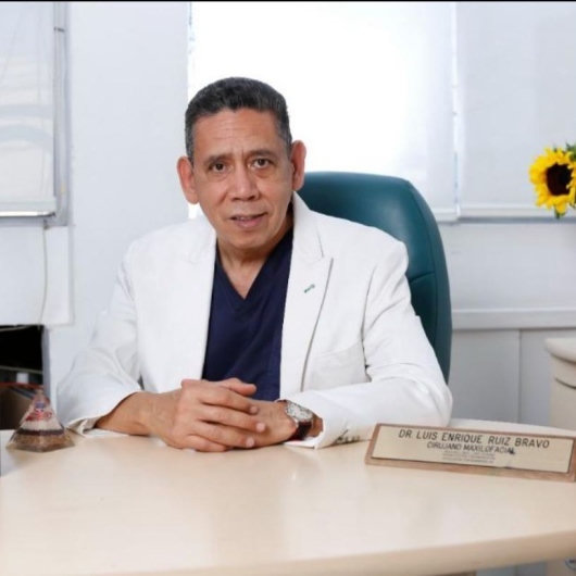 Fotografía de Dr. Luis Enrique Ruiz Bravo, Dentista - Odontólogo en Leon, Guanajuato