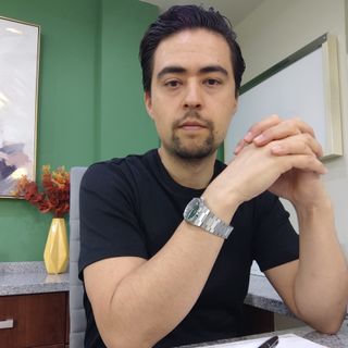 Fotografía de Dr. Javier Aguirre Martínez, Internista en Guadalajara, Jalisco
