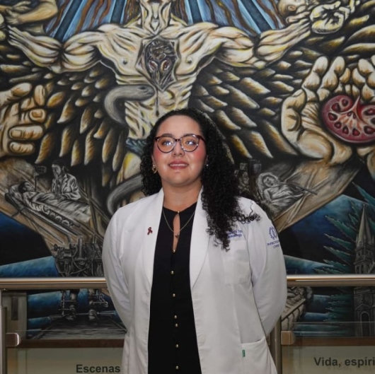 Fotografía de Dra. Esthefania Tzintzun, Internista en Leon, Guanajuato