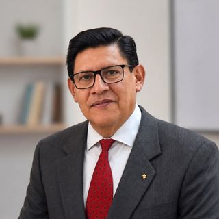 Fotografía de Dr. Sebastian Zepeda Contreras, Urólogo en Saltillo, Coahuila