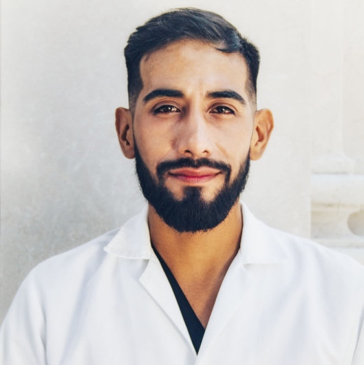 Fotografía de Dr. Alejandro Alvarez López, Dermatólogo en San Nicolas de los Garza, Nuevo Leon
