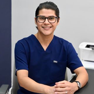 Fotografía de Dr. Mario Vásquez Herrera, Urólogo en Monterrey, Nuevo Leon