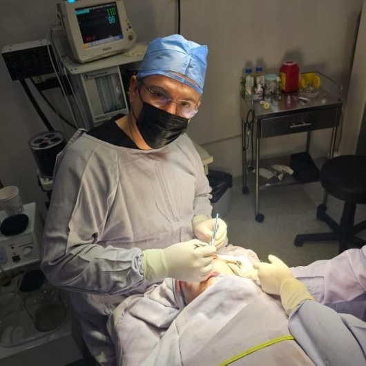 Fotografía de Dr. Régulo Raúl Zapata Chavira, Oftalmólogo en Monterrey, Nuevo Leon