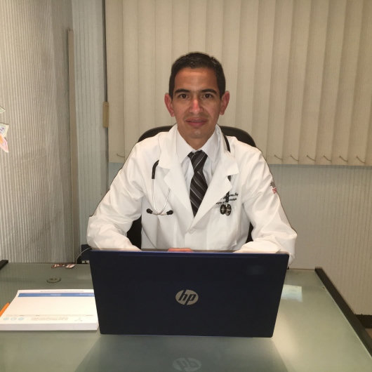 Fotografía de Dr. José Miguel Fuentes Pérez, Alergólogo en Álvaro Obregón, Ciudad de Mexico