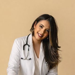 Fotografía de Dra. Cristina Crespo, Médico general en Naucalpan de Juárez, Estado de Mexico