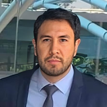 Fotografía de Dr. Carlos Alberto Hernandez Perez, Traumatólogo en Irapuato, Guanajuato