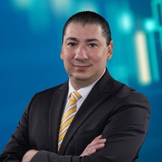 Fotografía de Dr. Abraham Tamez, Médico familiar en Monterrey, Nuevo Leon
