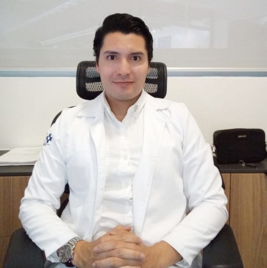 Fotografía de Dr. Andrés Gonzalez, Neumólogo en Morelia, Michoacan