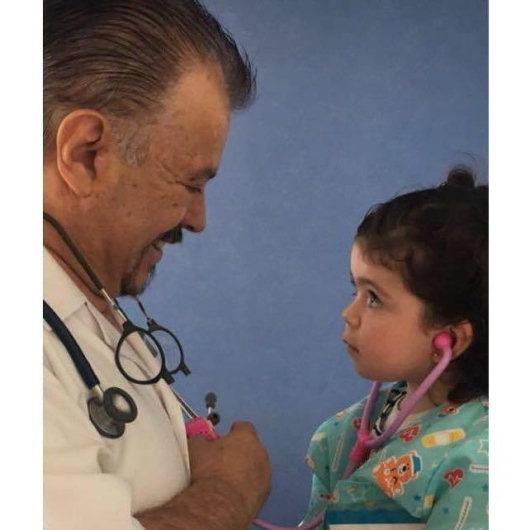 Fotografía de Dr. Jaime David Cisneros Méndez, Pediatra en Puebla, Puebla
