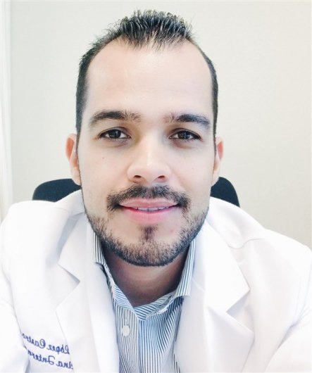Fotografía de Dr. Julio Hiram López Castro, Internista en San Juan del Rio, Queretaro