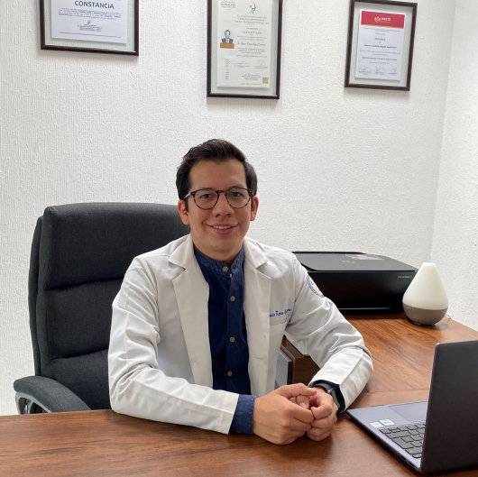 Fotografía de Dr. Marco Vinicio Rojas Guerrero, Otorrinolaringólogo en Morelia, Michoacan