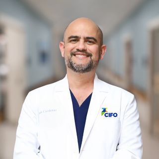 Fotografía de Dr. Luis Alberto Cárdenas Pérez, Traumatólogo en Los Cabos, Baja California Sur