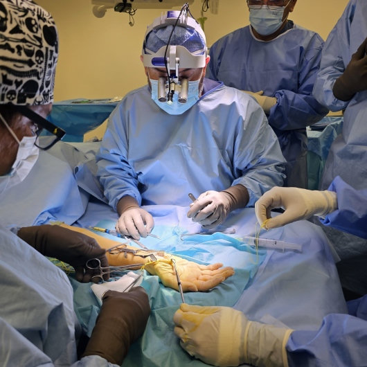 Fotografía de Dr. Javier Eduardo Espinosa Valencia, Traumatólogo en Merida, Yucatan