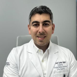 Fotografía de Dr. José Carlos Lopez Garza, Médico general en Monterrey, Nuevo Leon