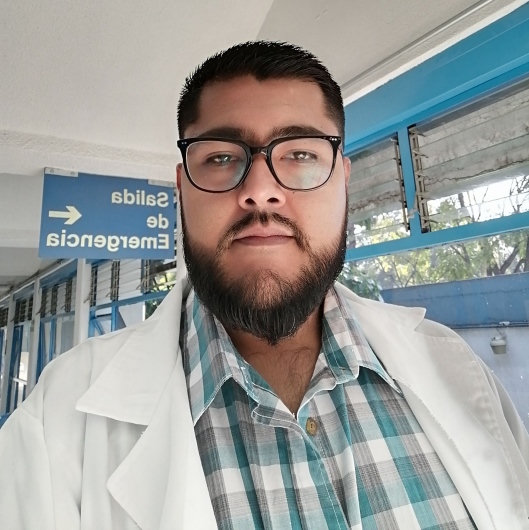 Fotografía de Dr. C. Salvador Grajeda Pérez, Médico general en Morelia, Michoacan